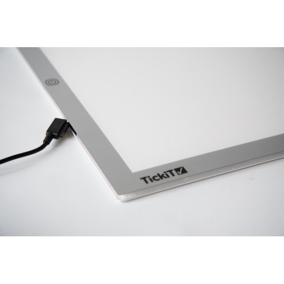 LED šviesos lenta A2 formato – šviesos, spalvų ir sensoriniam ugdymui