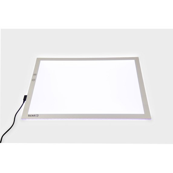 Spalvas keičianti A3 LED šviesos lenta