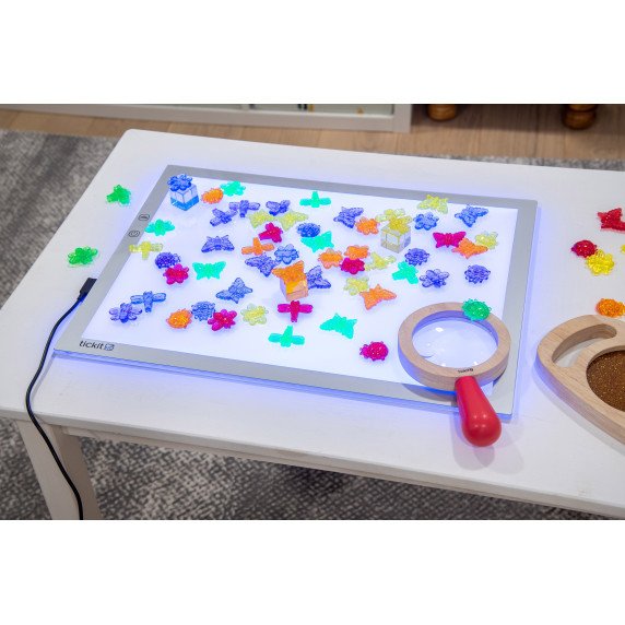 Spalvas keičianti A3 LED šviesos lenta