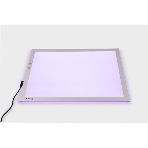 Spalvas keičianti A3 LED šviesos lenta