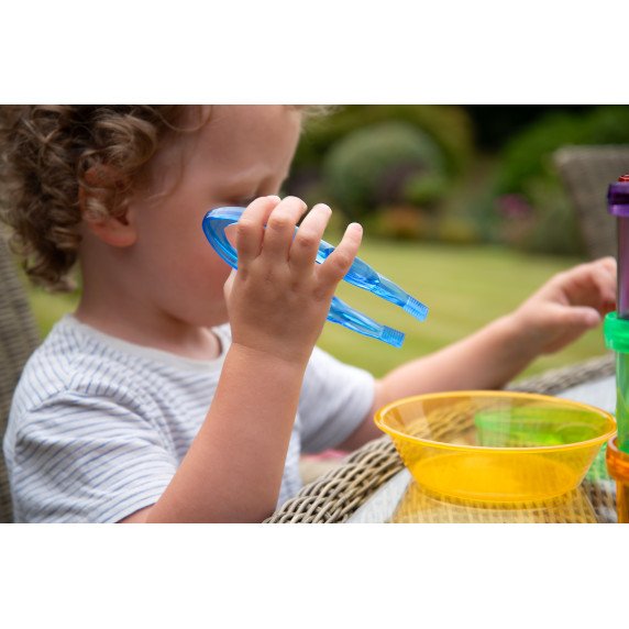 Permatomi spalvotos pincetai (12 vnt.)