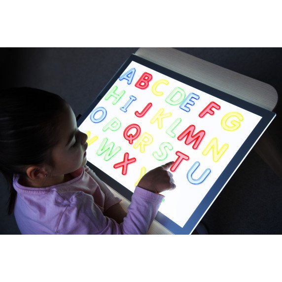 Permatomų didžiųjų raidžių rinkinys (26 vnt.)