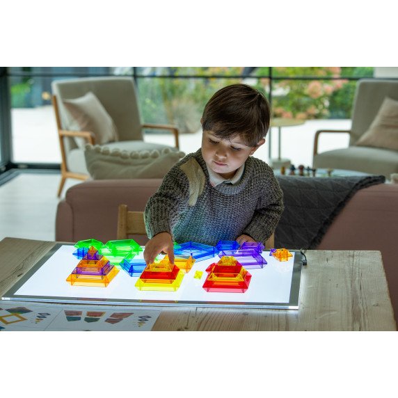 Skaidrios spalvotos statymo piramidės (30 vnt.)