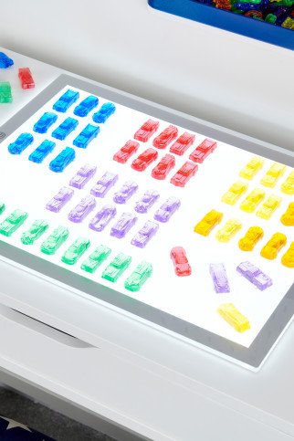 Permatomos spalvotos mašinėlės (72 vnt.)