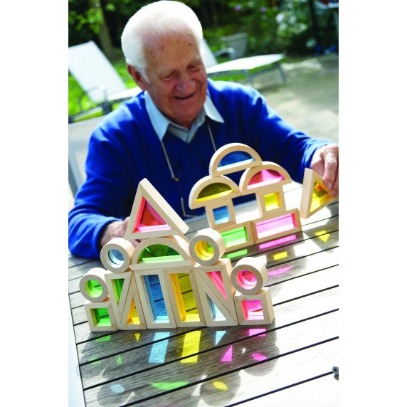 Geometrinės kaladėlės su spalvotais langeliais (24 vnt.)