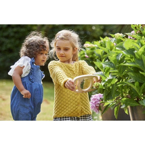 Padidinimo stiklas vaikams