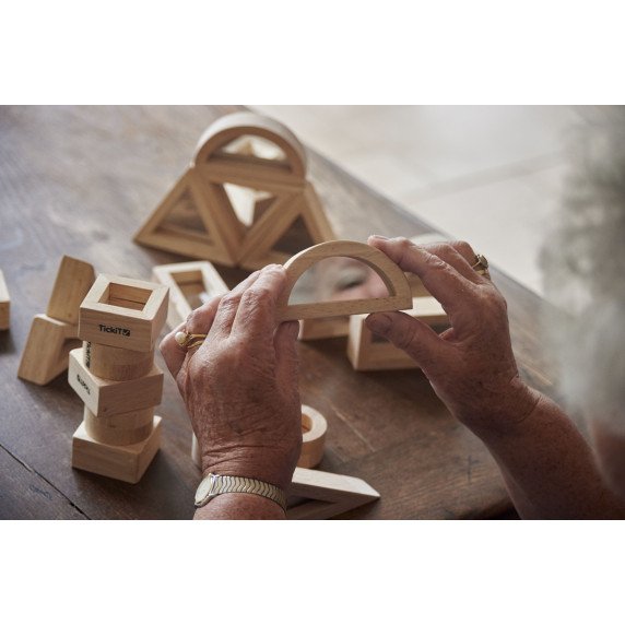 Medinės veidrodinės kaladėlės su dvipusiais akrilo veidrodžiais (24 vnt.)