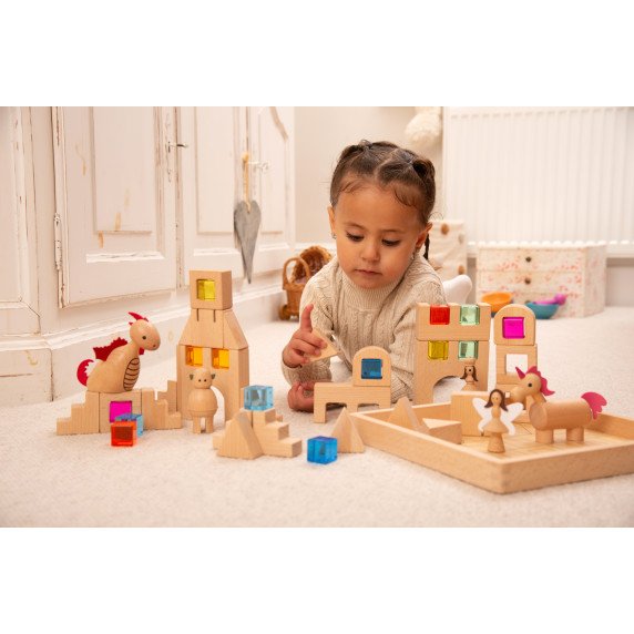 Medinės konstravimo kaladėlės su spalvotais kubeliais (39 vnt.)