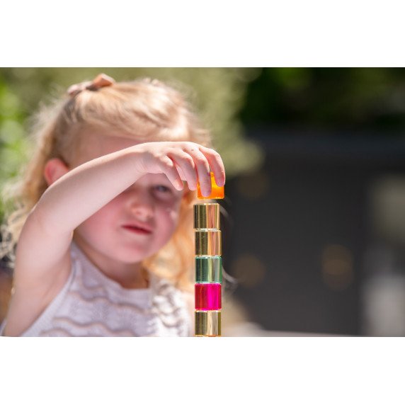 Spalvotų akrilinių apskritimų rinkinys su veidrodiniu mediniu padėklu (25 vnt.)