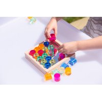 Spalvotų akrilinių apskritimų rinkinys su veidrodiniu mediniu padėklu (25 vnt.)