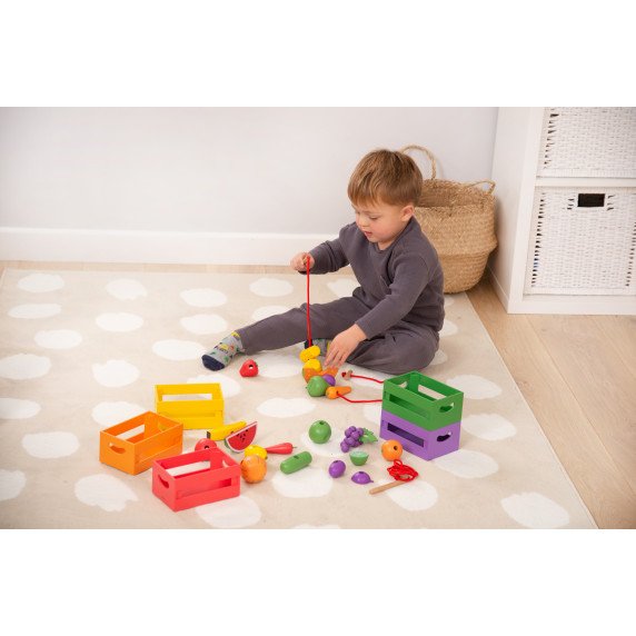 VAISIAI IR DARŽOVĖS Rūšiavimo ir vėrimo žaidimas