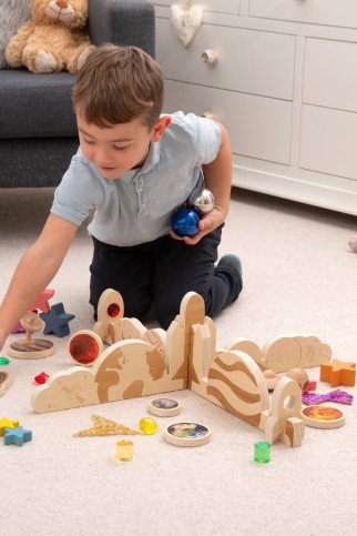 Medinės pertvaros grupiniams žaidimams „Visatos pažinimas” Medinės pertvaros grupiniams žaidimams „Visatos pažinimas”