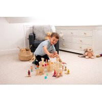 Medinės pertvaros šviesos stalui „Pilies pažinimas”