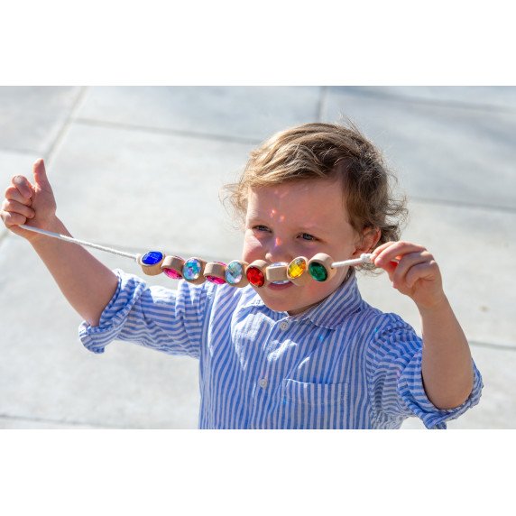 BRANGAKMENIAI Medinis vėrimo rinkinys