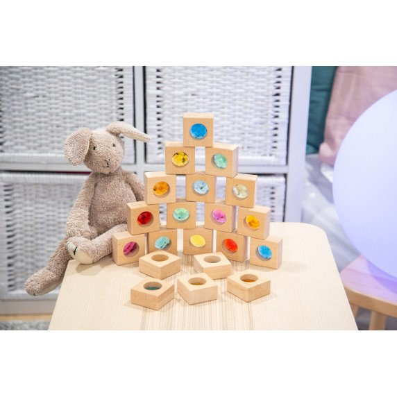 Medinės kaladėlės su kaleidoskopo efektu