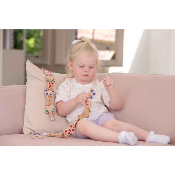 DRUGELIAI Ergoterapinis vėrimo žaidimas