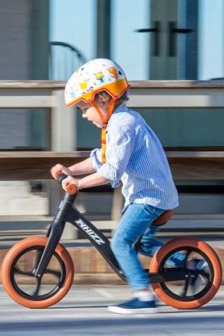 Balansinis dviratukas „Whizz“ (Juodas)