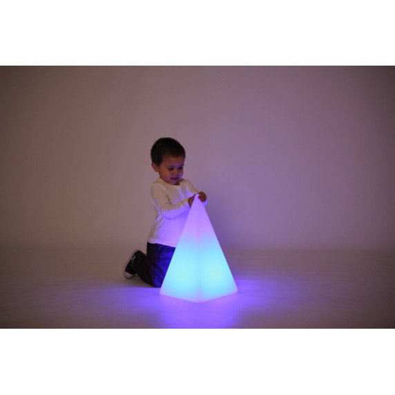 Sensorinė LED piramidė