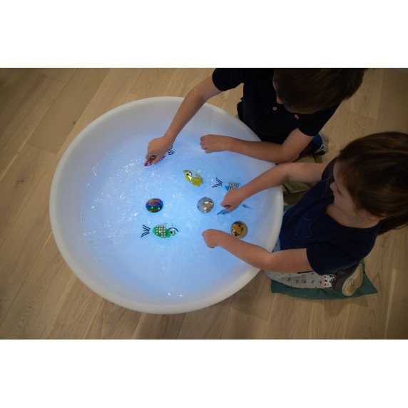 Šviečiantis sensorinis smėlio ir vandens stalas su talpa