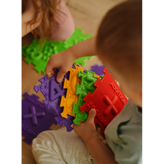 Sensorinis ortopedinių kilimėlių rinkinys Ortek „Matematika” (32 vnt.)